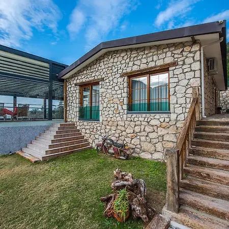 호텔 Kalabantia House 페티예